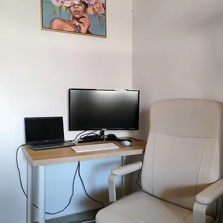 Deja Blue Kyklades Bc7 - Workspace, Pool, Gym, Nearby