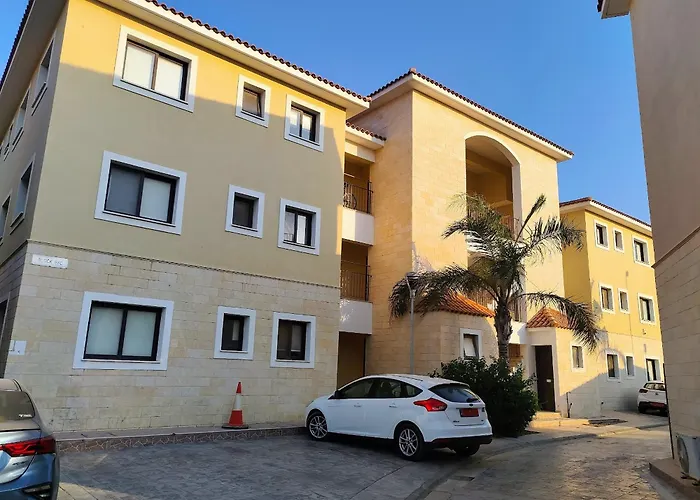 Deja Blue Kyklades Bc7 - Workspace, Pool, Gym, Nearby Apartament Protaras