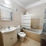 Deja Blue Kyklades Bc7 - Workspace, Pool, Gym, Nearby Apartmán Protaras