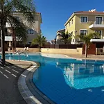 Deja Blue Kyklades Bc7 - Workspace, Pool, Gym, Nearby
